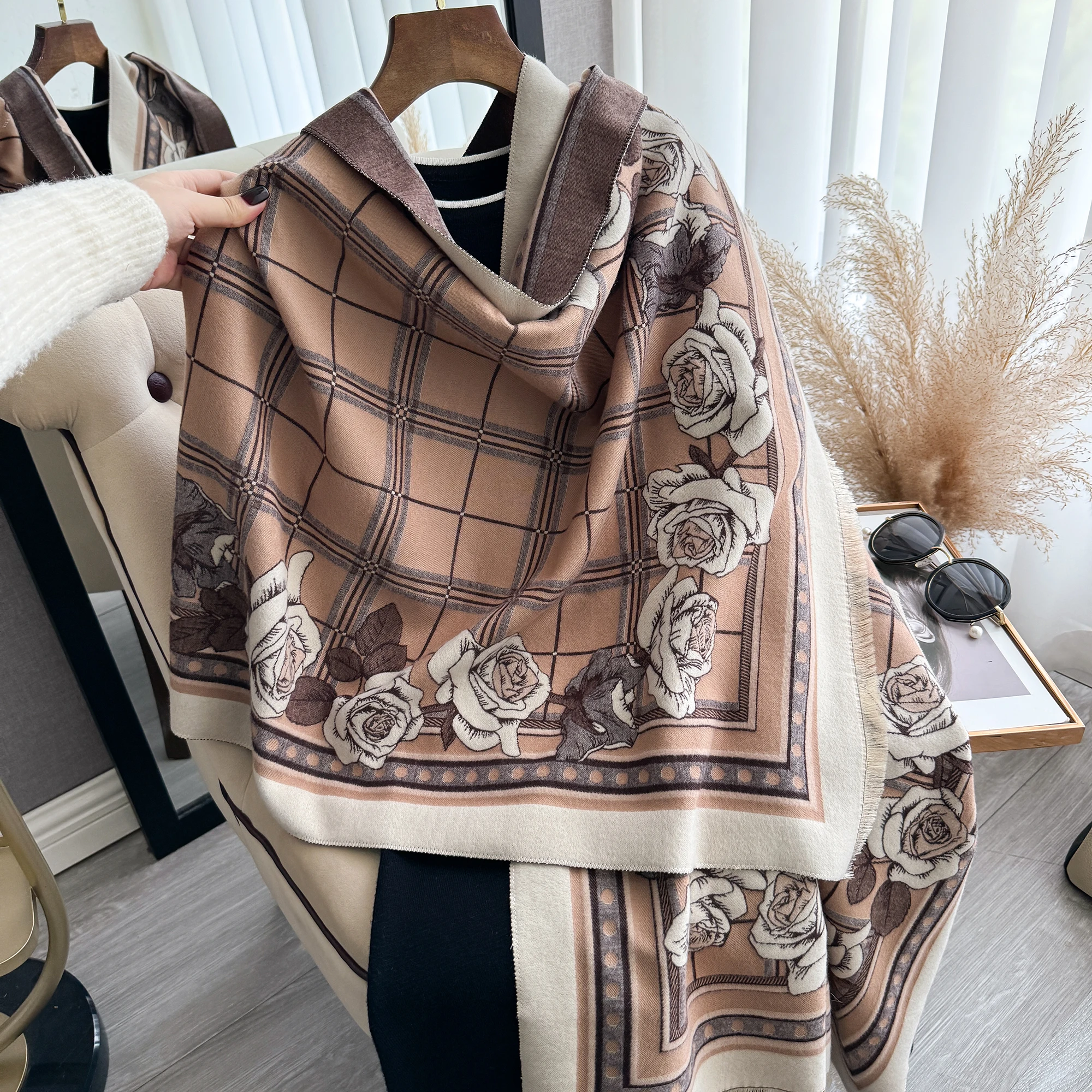 New Luxury Rose Winter Two-Sided Cashmere Jacquard Scarves High Quality Women Thicken Wrap Shawl Ladies Wool Pashmina Scarf