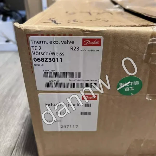 

1 шт., новинка в коробке 068z3011, низкотемпературное расширение, новое оригинальное пятно