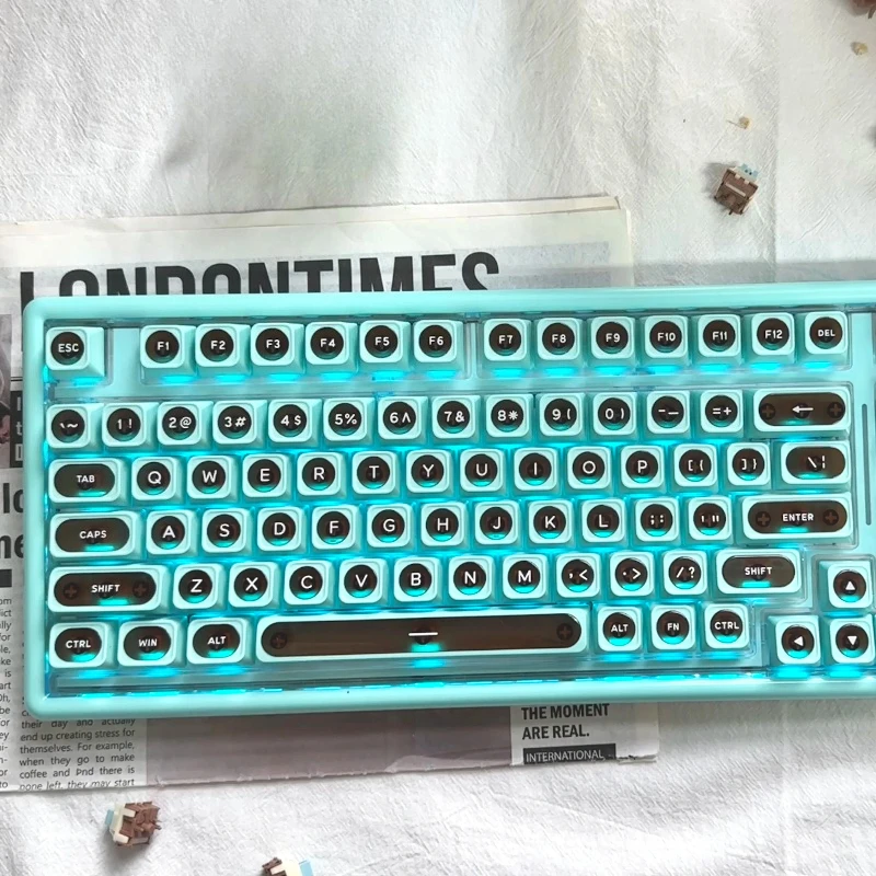 Mechanical Keyboard Customized Tri-mode Wired /wireless/2.4G Bluetooth and PC Hot-swap RGB for Gaming and Esports Creative Gifts