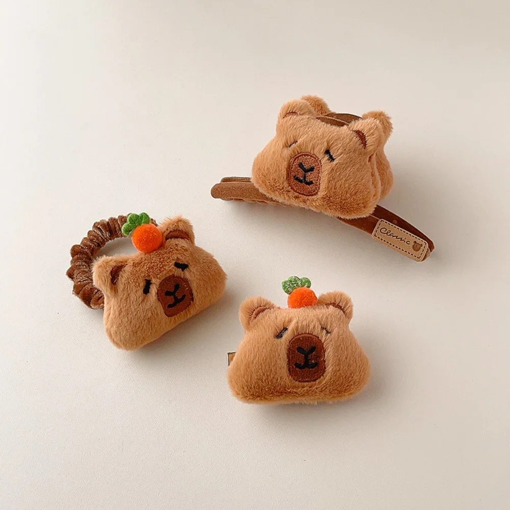 Lindo flocado Capybara anillo de pelo Kawaii dulce felpa garra Clip divertido aleación dibujos animados pico de pato Clip niñas