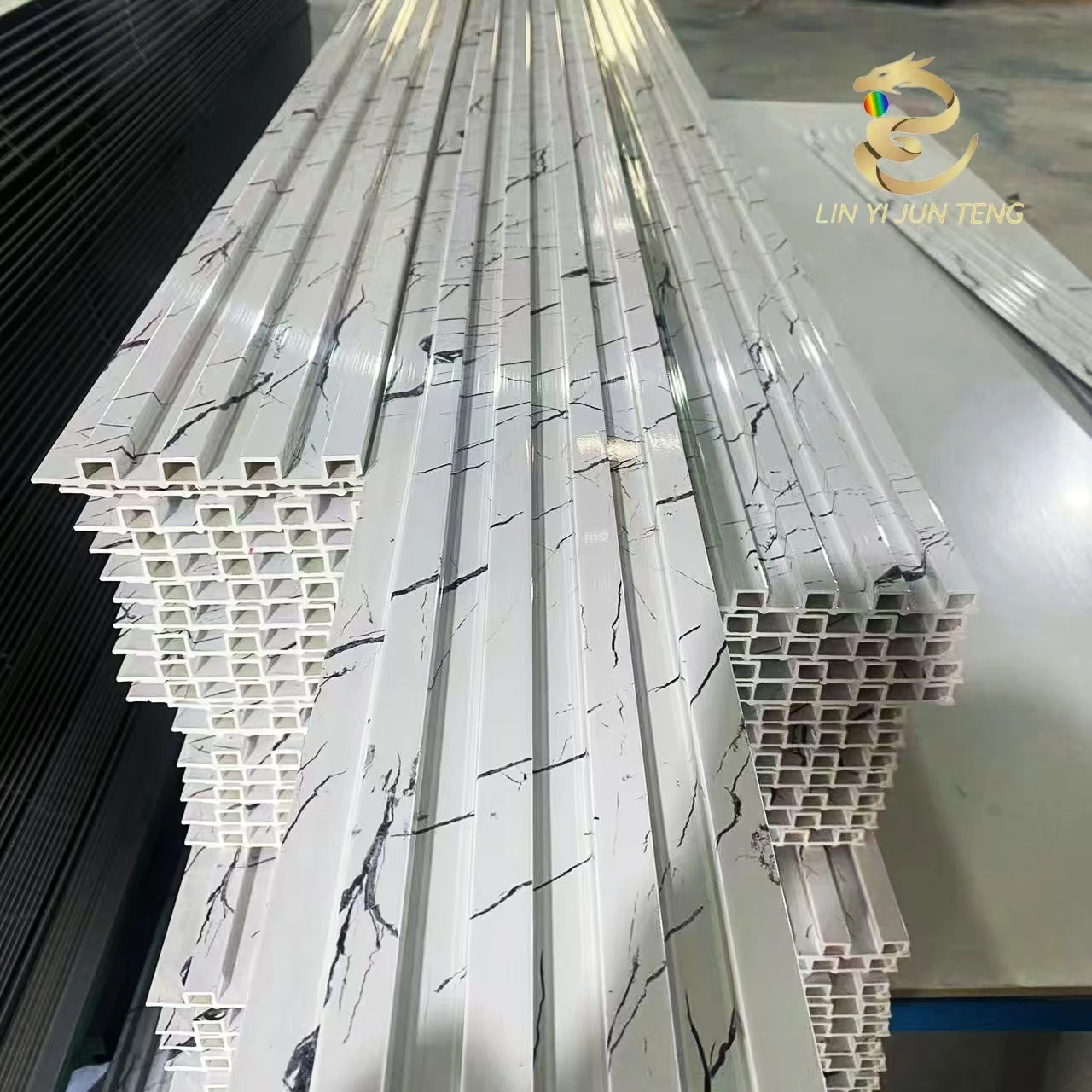 2026 Hot Selling Wpc Wood Interior Decoration Fluted Wall Panels Decorative Slat Wall Wpc Wall Panelpromote sales