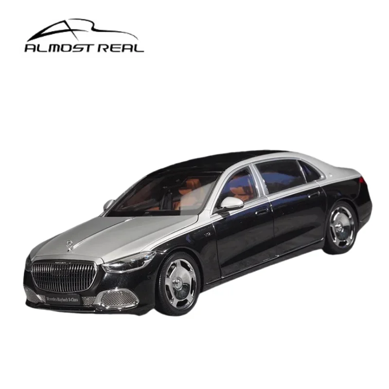 

Модель Mercedes Benz Maybach S-Class 2021 в масштабе 1:18, статическая модель, детская коллекция декоративных игрушек, праздничные подарки для детей