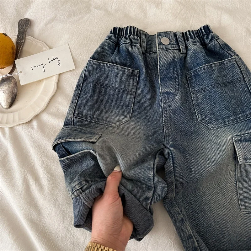 

Kids Pants Boys Korean Childrens Pocket Clothing 2025 Spring New Trousers Straight Wide Legs Jeans Spring New High Quality 2-8T