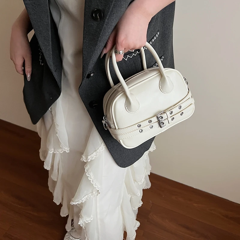 

Women Luxury Leather Classic Fashion Designer Shoulder Crossbody Tote Bag Elegant Handbag For Modern Stylish Wear