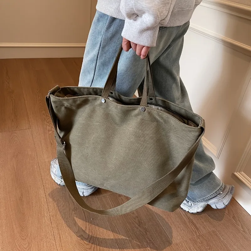 

1 шт., женская большая вместительная сумка из полиэстера, дорожная сумка через плечо с просторным дизайном, подходит для улицы