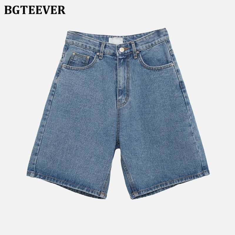 BGTEEVER スタイリッシュなポケットレディースストレートデニムショーツ夏ルーズ女性ワイドレッグジーンズショーツ