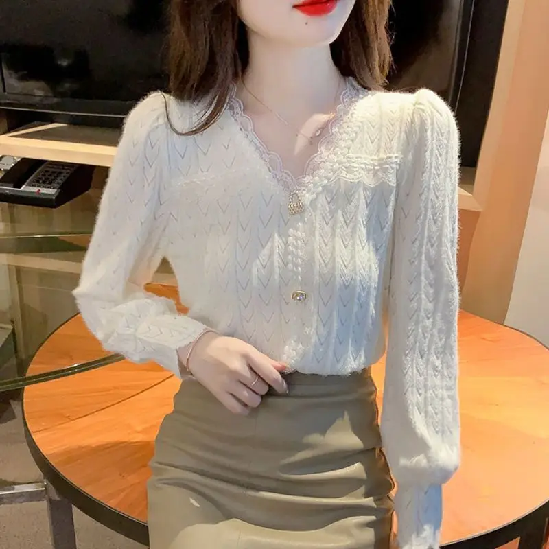 

Женская новая стильная бархатная стильная кружевная нижняя рубашка, тонкий и универсальный топ