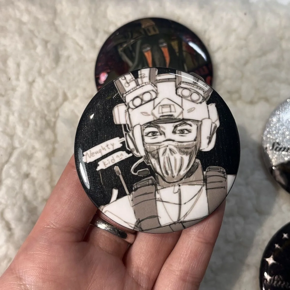 콜 오브 듀티 주변기기 고스트 코니그 키건 코스프레 배지, 양철 브로치, 걸이 장식, 여우꼬리 잡곡