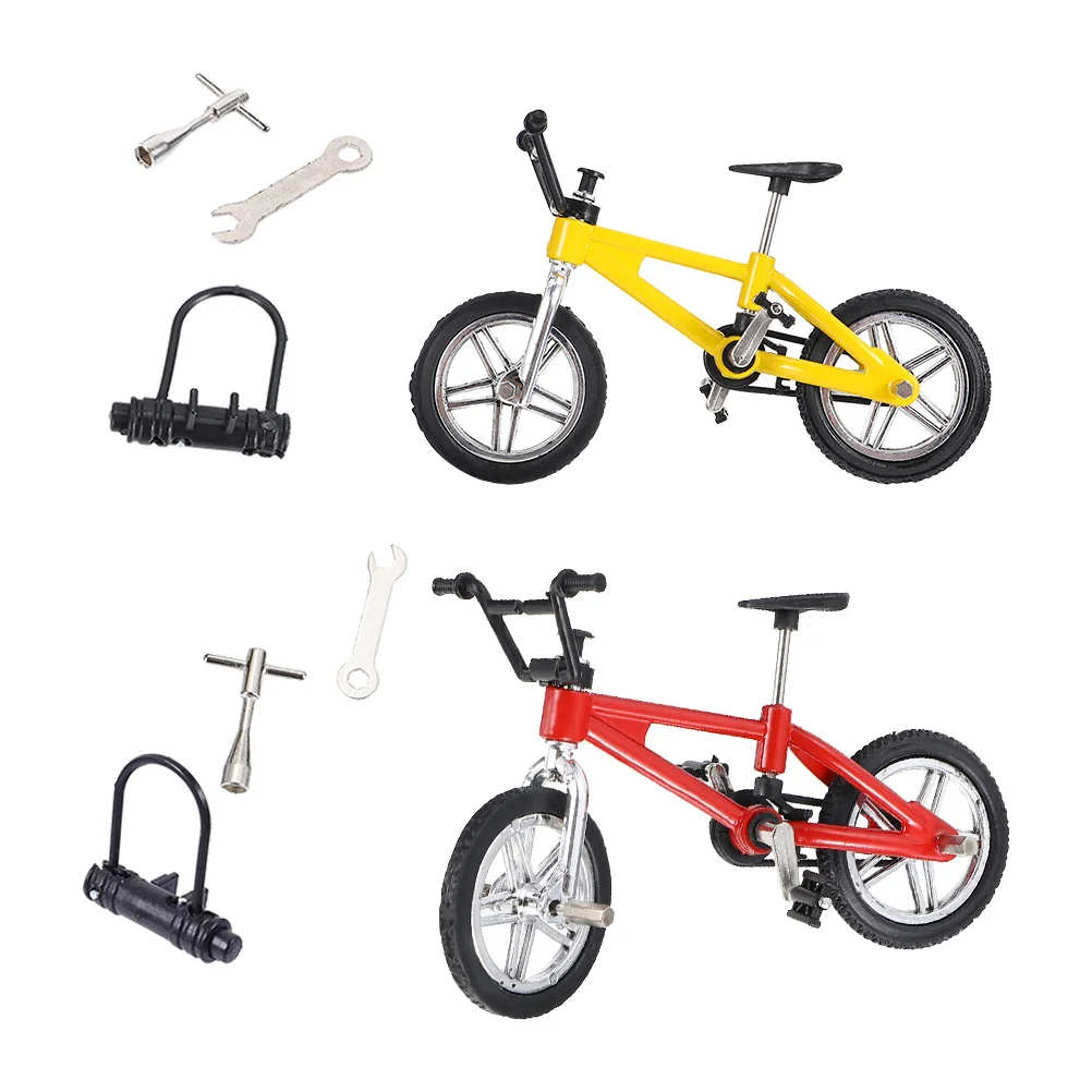 2Sets Finger Bike Mini Aluminium Legierung Simulation Fingertip Bewegung Desktop Entspannung Spiel