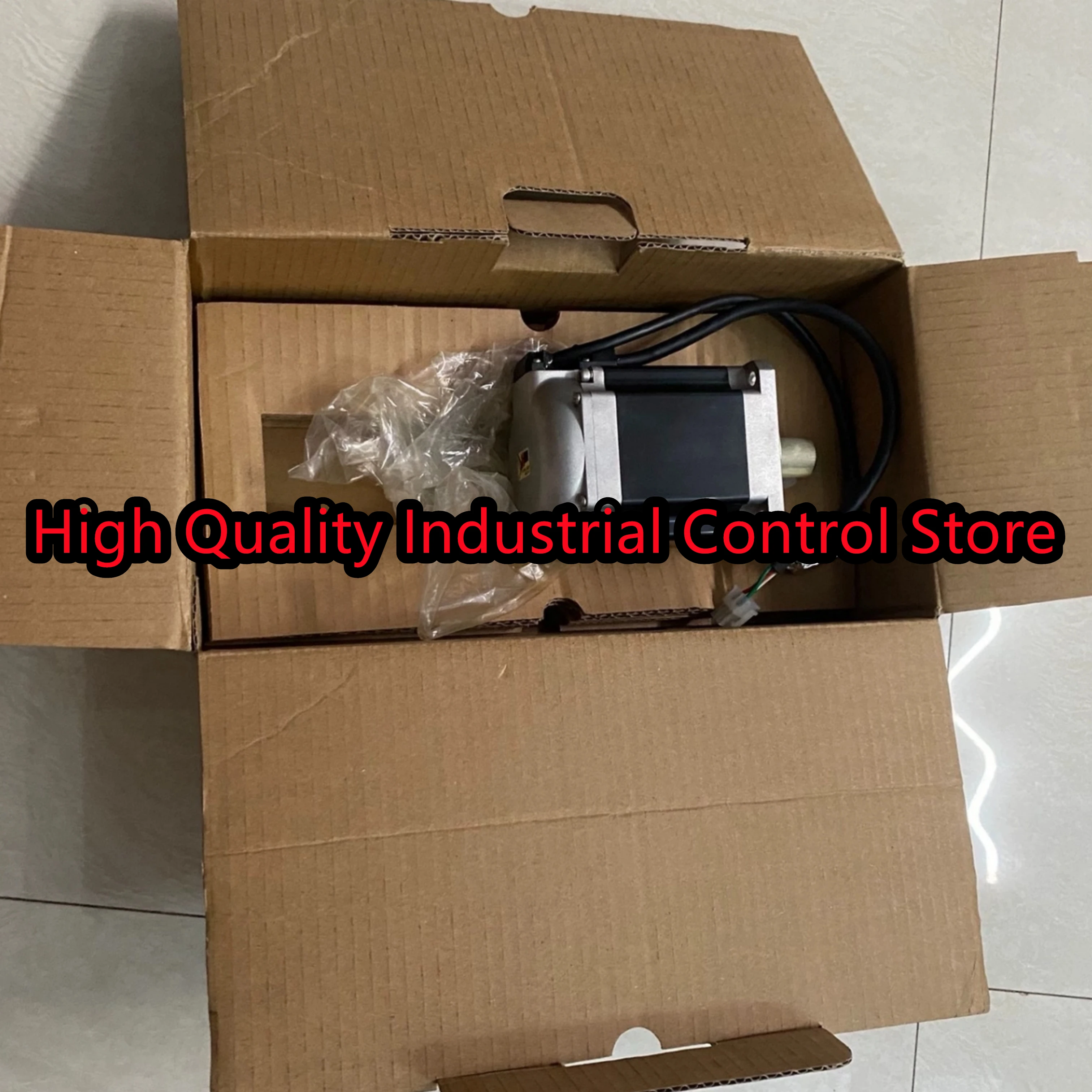 新品 TS4614N3380E200 TS4614N3396E200 モーター