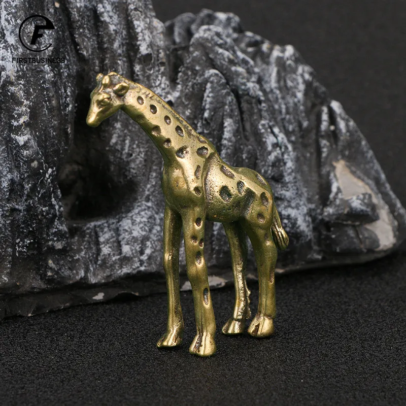 Solid Brass Giraffe Small Statue Desktop Ornament Vintage Animal Figurines Miniatures Decorations Crafts Home Decors Accessories