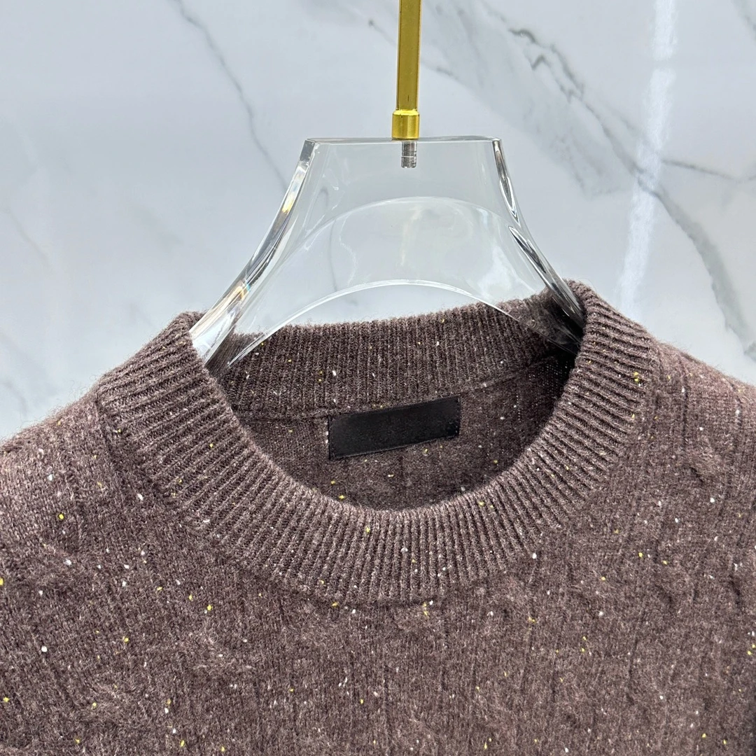 L P 2024 Autumn/Winter New Goat Wool Sweater Round Neck High Quality Fashion Versatile Comfortable Casual Top Pullover