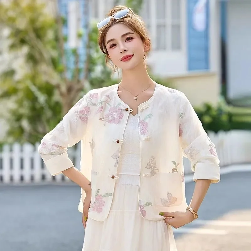 

New Chinese Style Short Coat Women's 2025 Summer New Embroidery Age-Reducing Temperament Sunscreen Clothing Tide