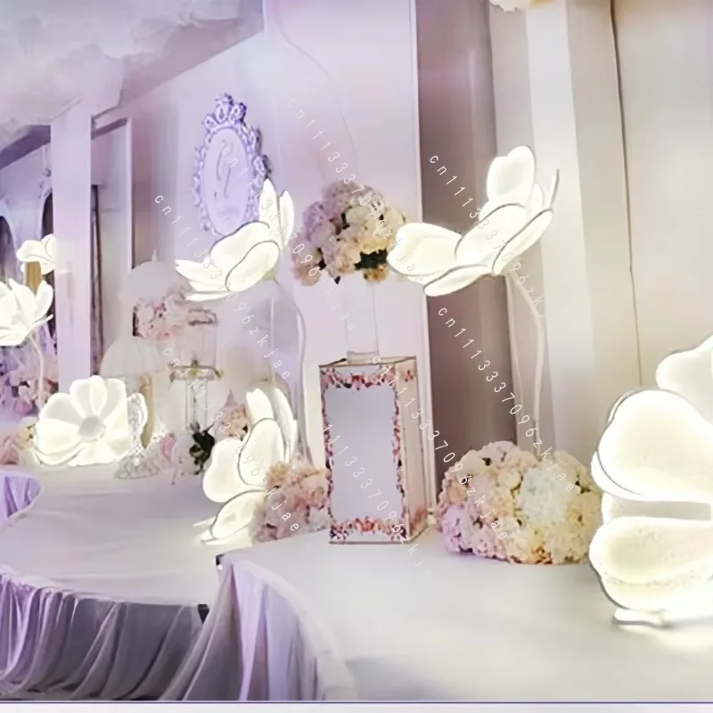 Wedding Decor Light Ceiling Butterflies LED Romantic Flower Lamps Road Load Walkway on Party Stage Lights.