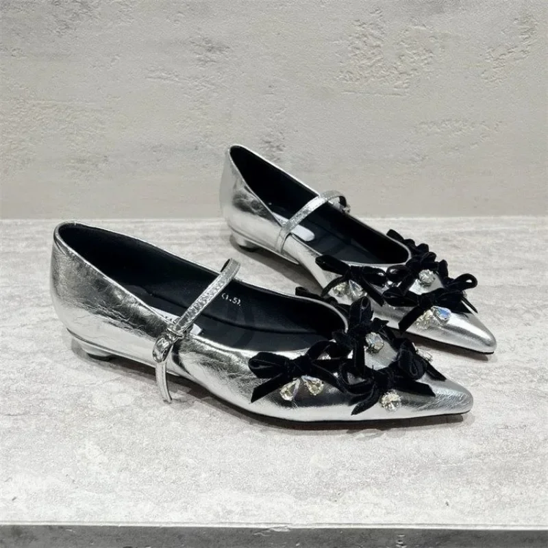 

Французские женские одиночные туфли, весна-осень 2021, новые туфли Мэри Джейн на низком каблуке с острым носком и стразами