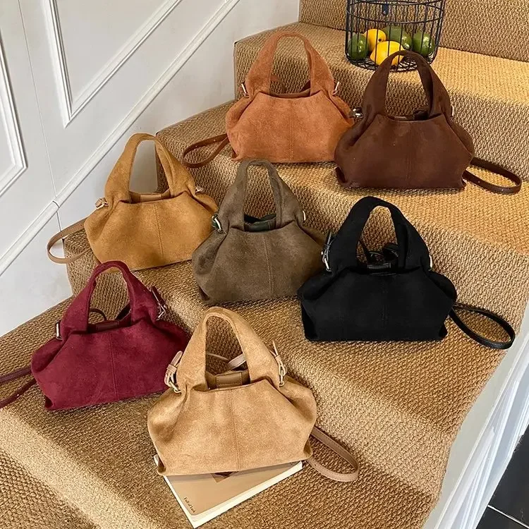 

2026 New Matte Portable Cloud Bag Simple Dumpling Bag Korean Version Oblique Span Shoulder Women's Bag Daily Commute