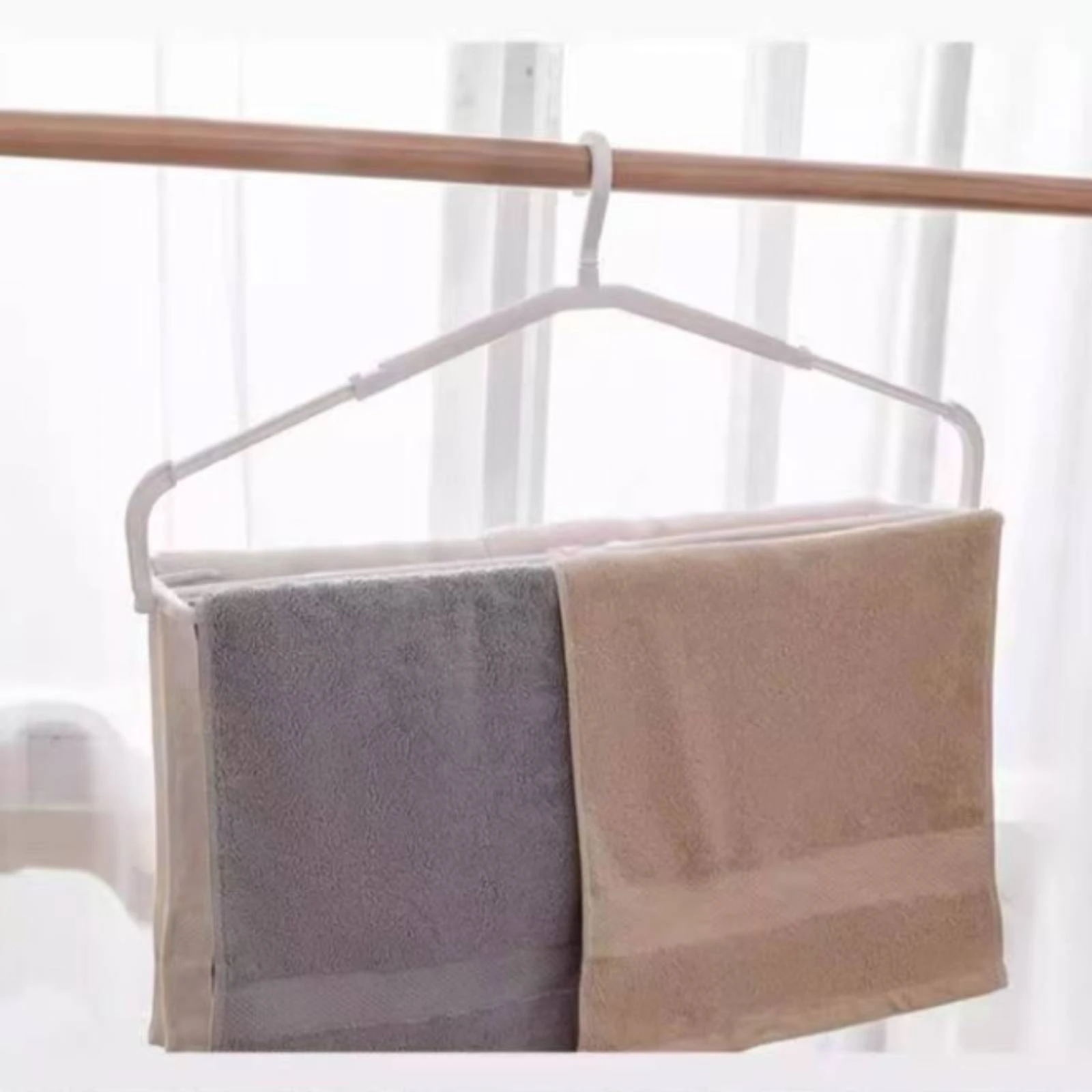 Retractable Clothes Hanger Space-Saving Retractable Hanger Foldable Drying Rack Compact Collapsible Clothes Drying Rack