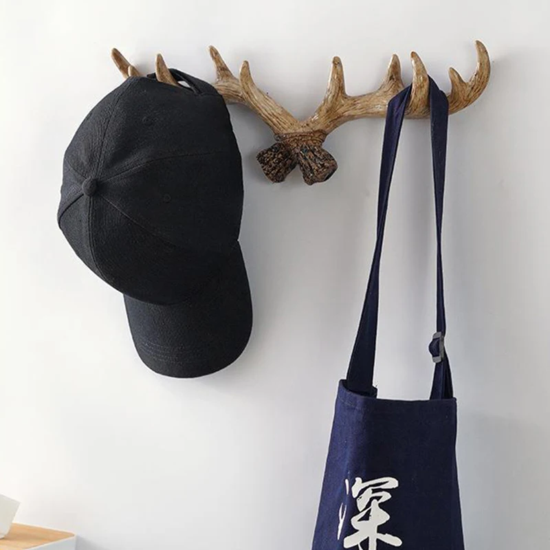 Vintage Retro Decorative Resin Deer Horn Antler Hook Wall Mounted Hanging Clothes Hats Hook Living Room Wall Decor