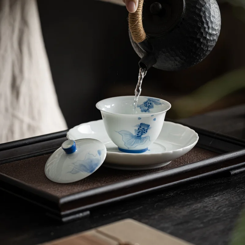 

Hand-painted ink and brocade carp three talented cover bowl, underglaze exquisite craftsmanship, handmade goldfish tea making bo