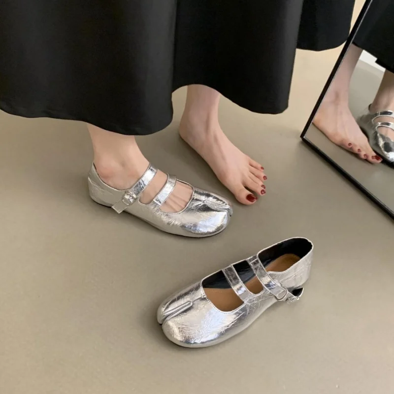 

Корейские туфли на мягкой подошве с раздельным носком, удобные весенне-осенние туфли-подковы, туфли Мэри Чжэнь для офиса