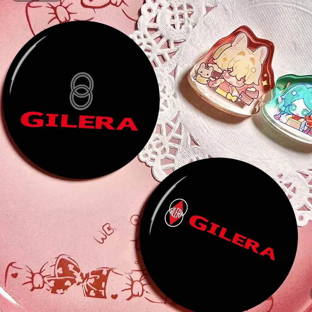 G-Gilera 58mm Cute Series Pins Funny Badge Interesting Cartoon Animals Brooches Backpack Clothes Gift Accessory