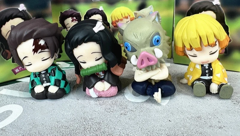 Neu auf Lager: Demon Shoulder To Shoulder Sitzende Pose Blind Box Kawaii Kamado Mini Actionfigur Schreibtischdekoration Geschenke für Fans – Detail 1