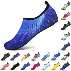 Buty do wody szybkoschnące skarpety plażowe Unisex buty z palcami mężczyzn kobiet pływających w górę rzeki Sneaker lekkie buty do jogi Aqua w kolorowe paski