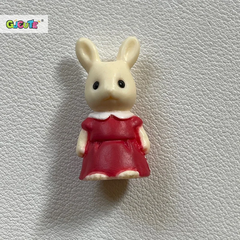 子供のためのミニチュアウサギの家具,ドールハウス,動物の装飾品,おもちゃのふり,女の子への贈り物,リビングルーム,森の家族,スケール1:12,1個