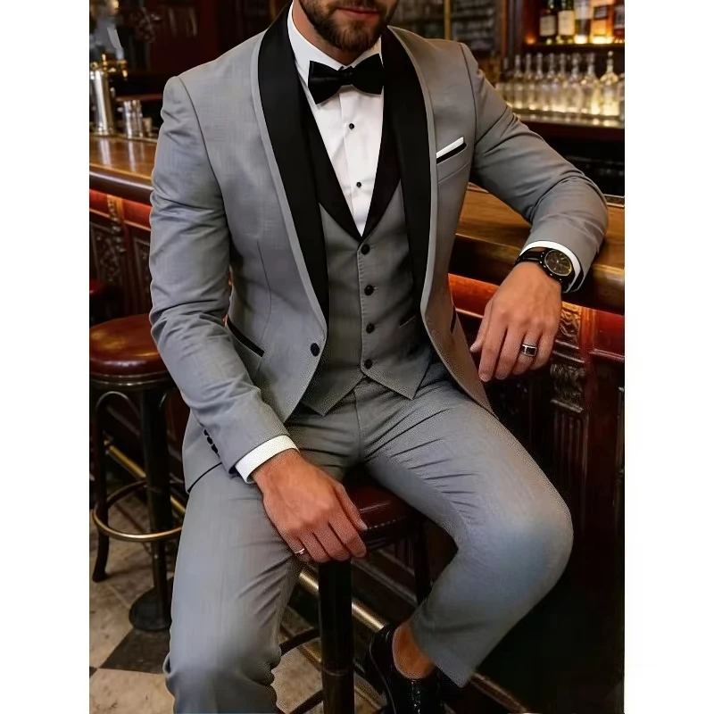 Elegant Men's Gray Three-Piece Formal Suit Set Shoulder-attached Collar Formal Wedding And Ball Suit Set
