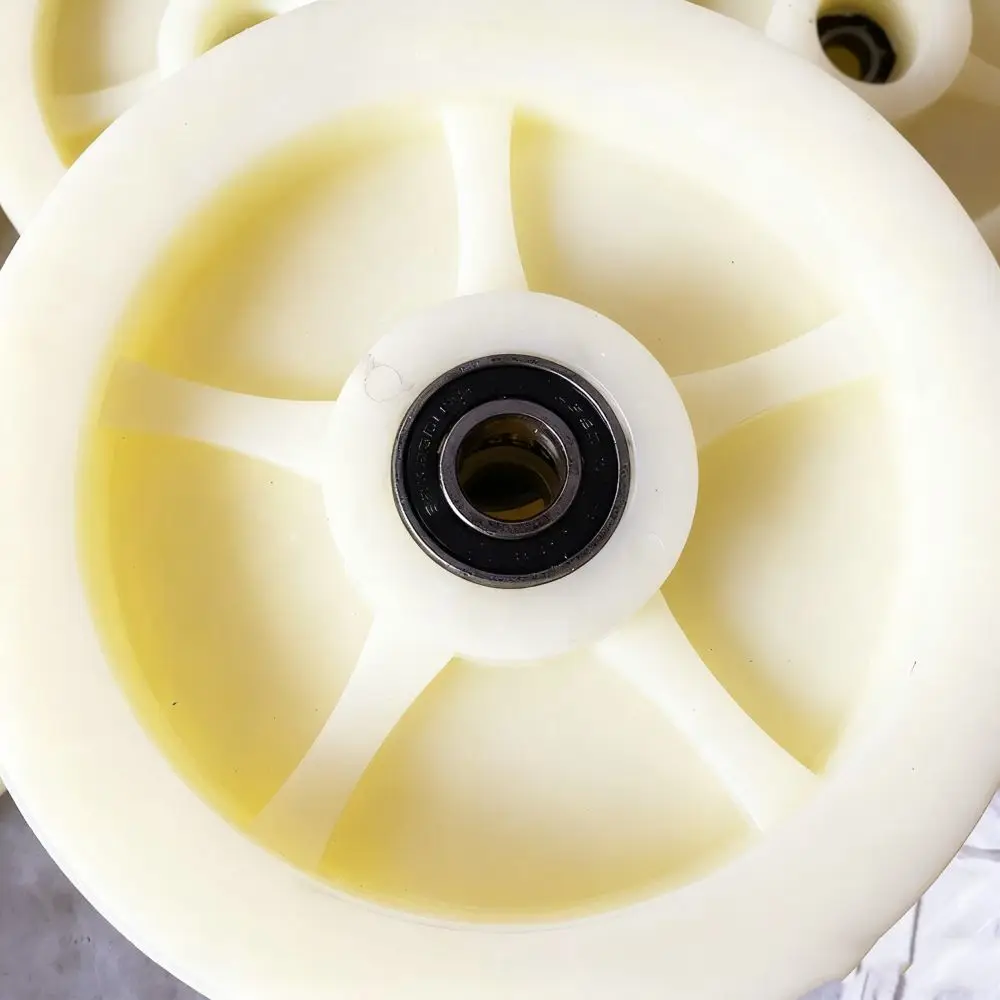 عجلات فائقة كتم الصوت شديدة التحمل من المطاط الناعم المقاوم للاهتراء، مقاومة للصدأ، مقاومة للماء من النايلون، بكرات الفرامل الاتجاهية #5