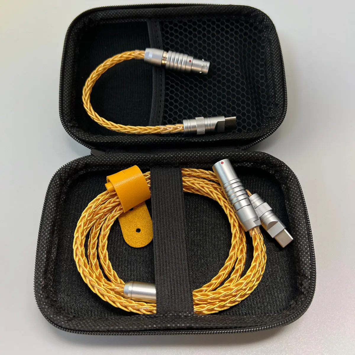 Single Crystal Copper USB-C Cable for Keyboard, 8-Core Braided 100W Charging Suitable for IPhone 15 and Other Devices