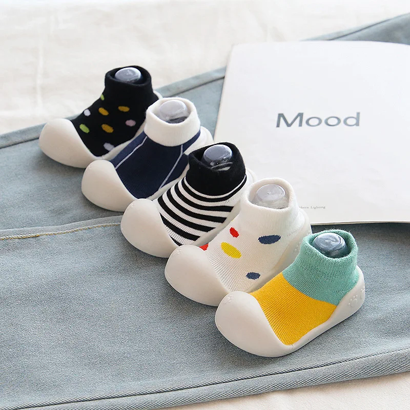 

Baby Shoes Toddler First Walkers Infant Boys Girls Kids Rubber Soft Non-Slip Sole Floor Barefoot Casual Shoes Knit Booties