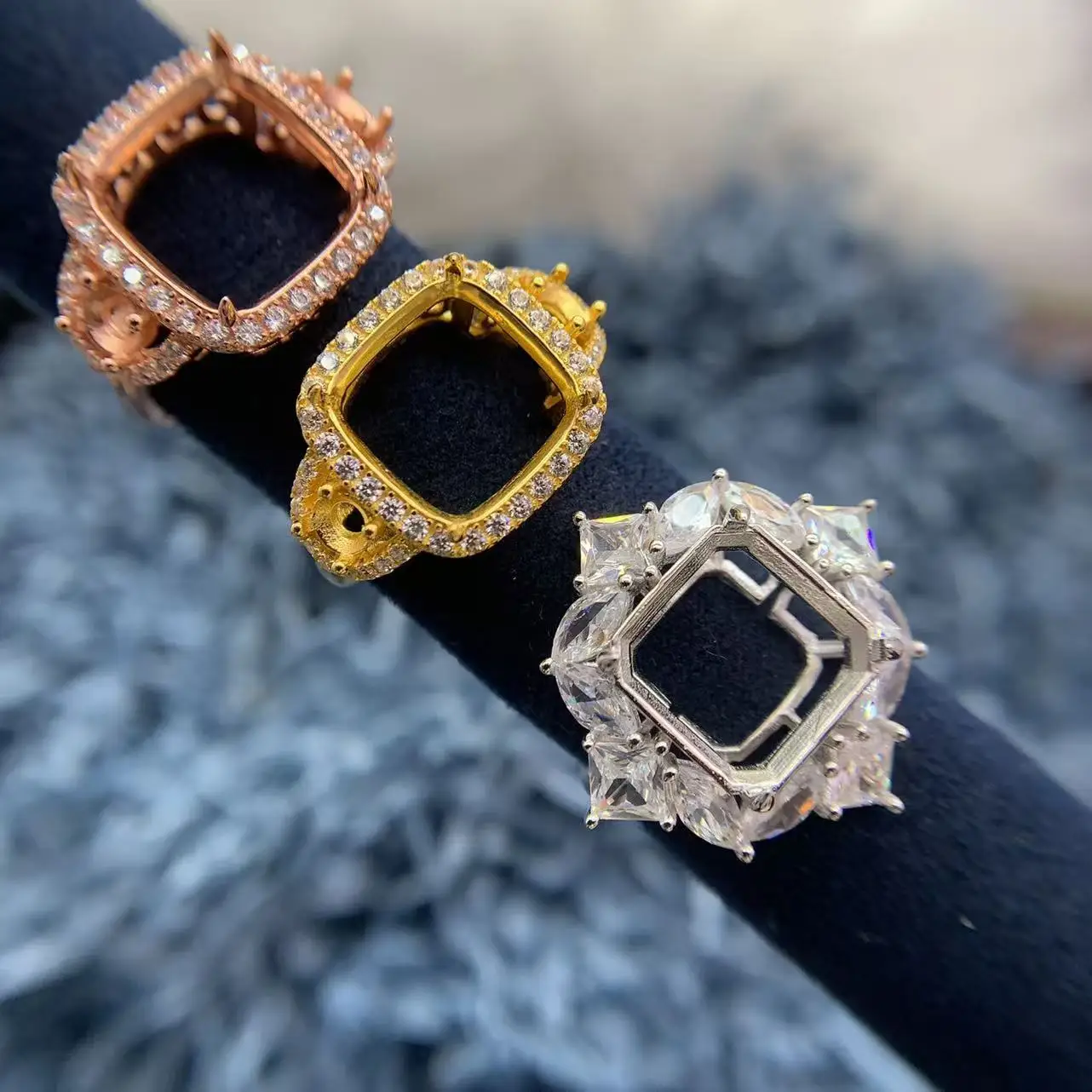 

MeiBaPJ Inlay Square 12*12mm Women Ring Empty Support Holder Gifts Fashion Colored Diamonds Trend Luxury Jewelry Free Delivery