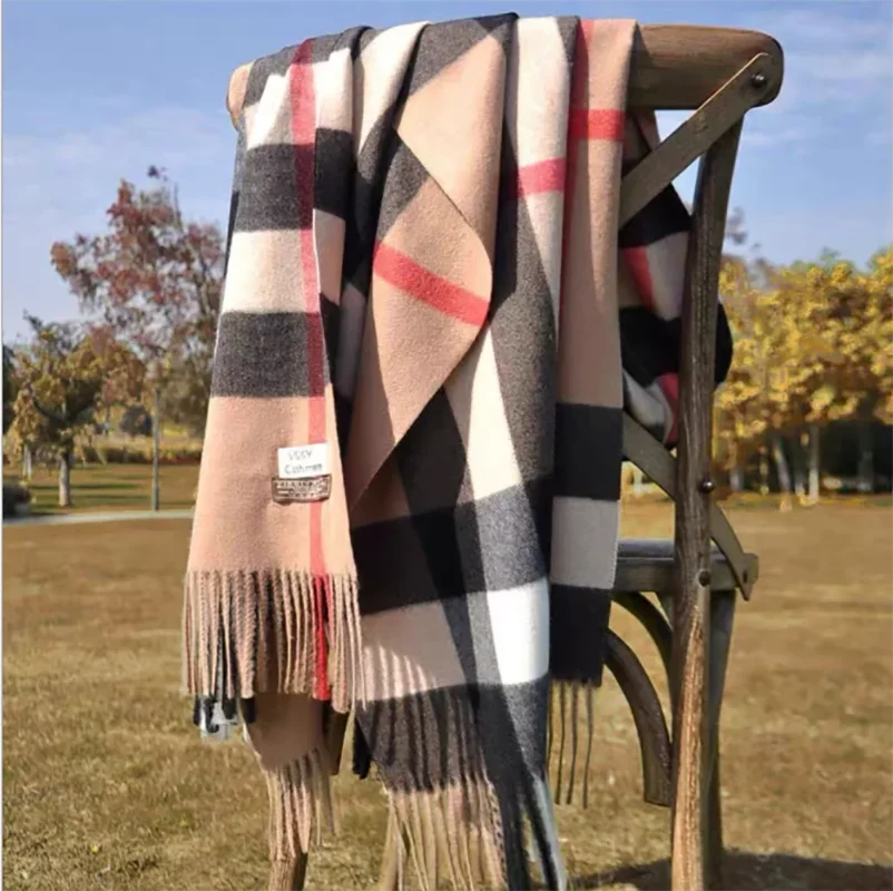 2024 Pamwallymensa Women\'s Scarf Winter Luxury Brand Tippet Scarves for Ladies Plaid Shawls Warm British Style Thicken Man
