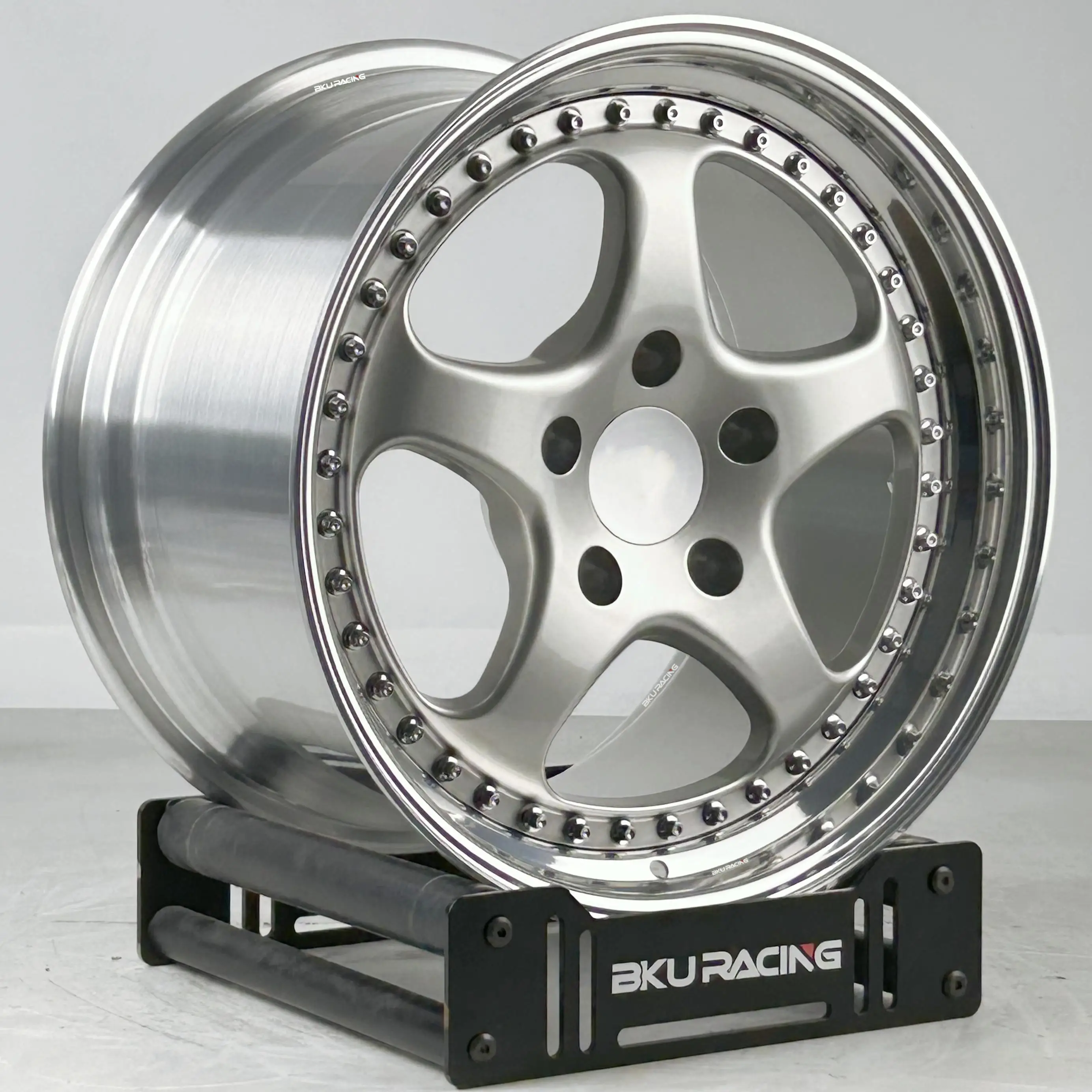 

Кованые двухсоставные диски 5x130 для Porsche 964 911 Carrera 944 964 987 930 997, 17 18 19 дюймов, с глубокой полкой, на заказ, из сплава