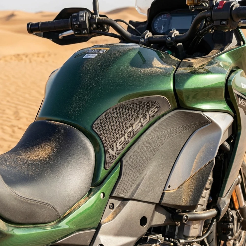 

Для мотоцикла Kawasaki VERSYS 1000 2016-2025: боковые накладки на бак, противоскользящие накладки на колени