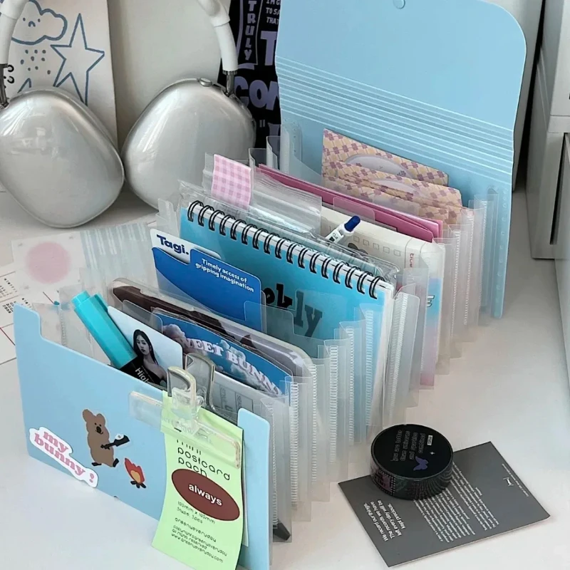 حقيبة أجهزة صغيرة مكونة من 12 طبقة ذات قيمة جمالية عالية A6 مجلد متعدد الطبقات شفافة إدراج تذكرة مشبك الجهاز ذات سعة كبيرة