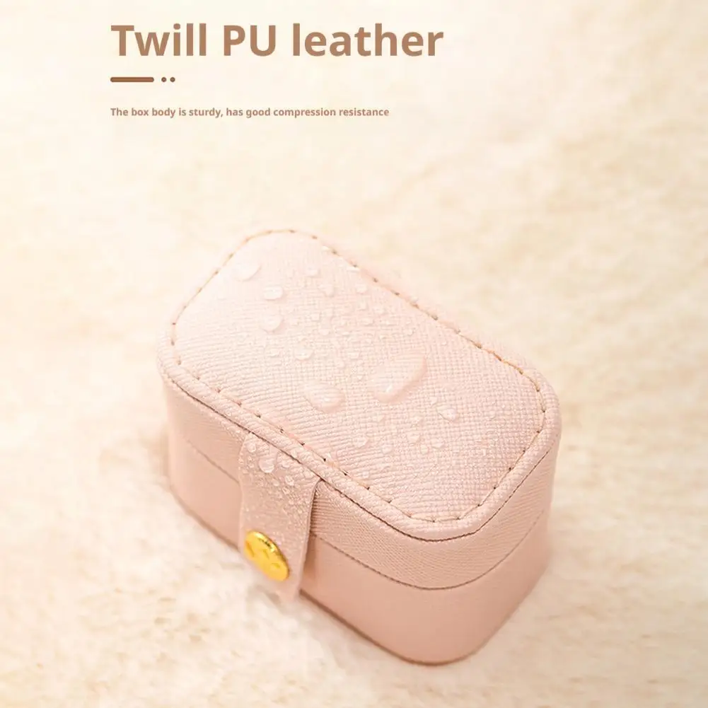 กล่องใส่เครื่องประดับพกพาขนาดเล็ก กล่องใส่เครื่องประดับ PU สำหรับเดินทาง กล่องใส่สร้อยคอ ต่างหู กล่องเก็บเครื่องประดับ กล่องจัดระเบียบเครื่องประดับ