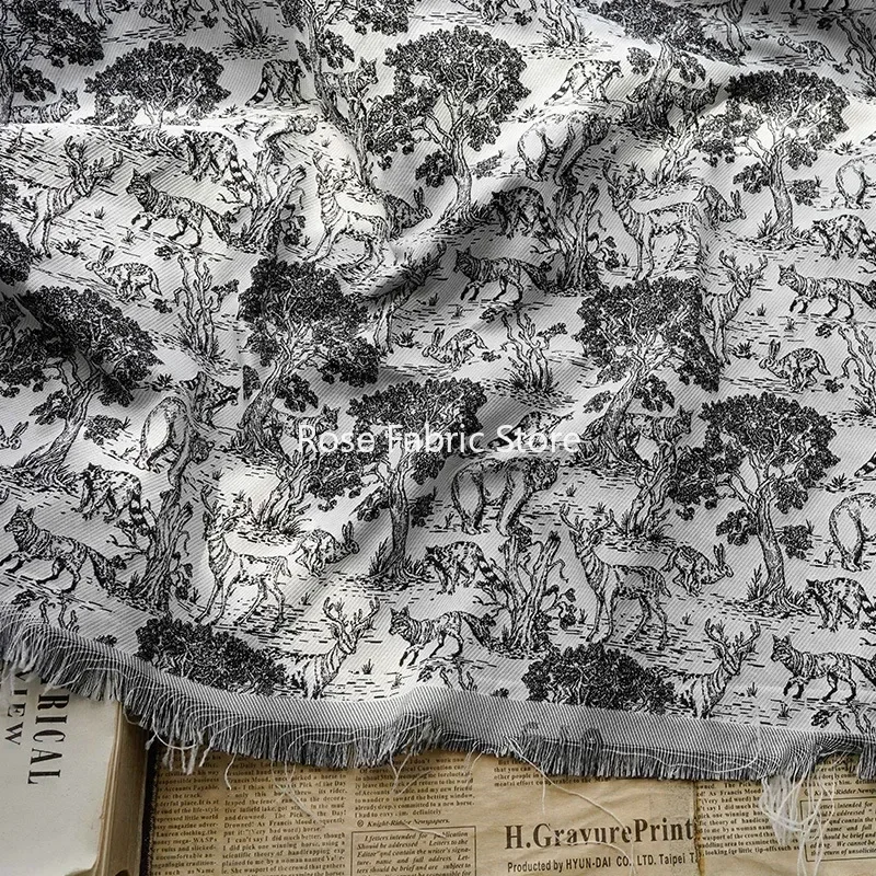 1 meter Black White Color Animal Pattern Yarn Dyed Jacquard Fabric Forest Style Spring Autumn Dress Shirt Diy Sewing Fabric