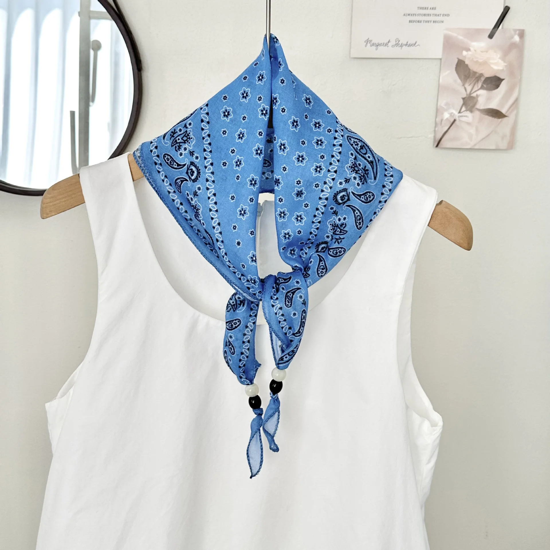 

Premium Korean Retro Paisley Scarf Women Versatile Head Wrap Hair Band Ribbon Neck Bandana Triangle Waist Tie