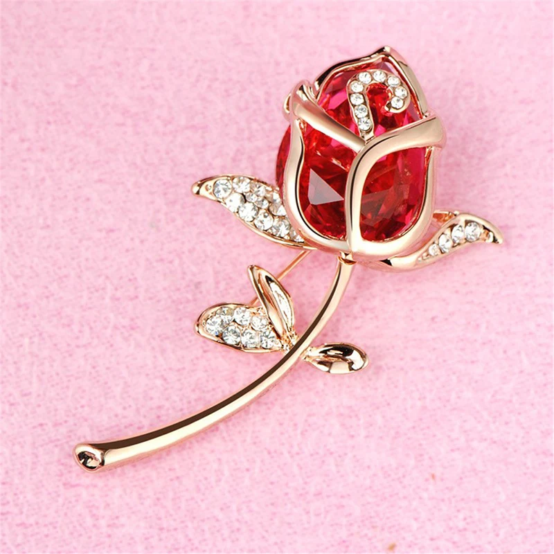 

Stylish Women Brooch Pin Crystal Rhinestone Rose Flower Brooch for Women Clothing Summer Design Party Valentine Day Gift