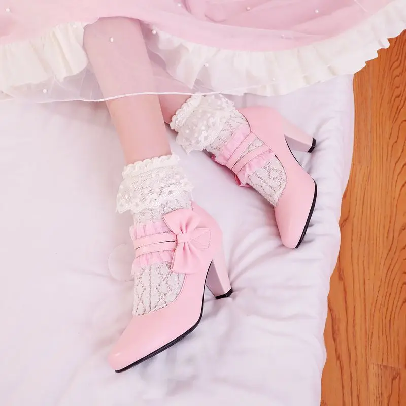 REAVE CAT 2026 تصميم جديد النساء مضخات جولة تو 7.5 سنتيمتر حذاء بكعب سميك هوك حلقة Bowknot الحلو اليومية لوليتا أحذية كبيرة الحجم 41 42 43