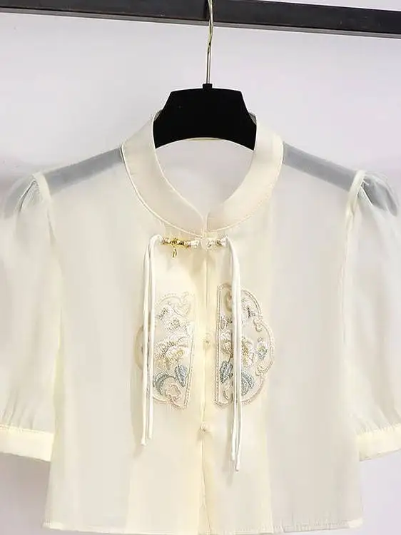 Nueva Chaqueta Fina de Verano para Mujer con Protección Solar, Estilo Chino Bordado, Cuello Mao y Botones, con Tirantes