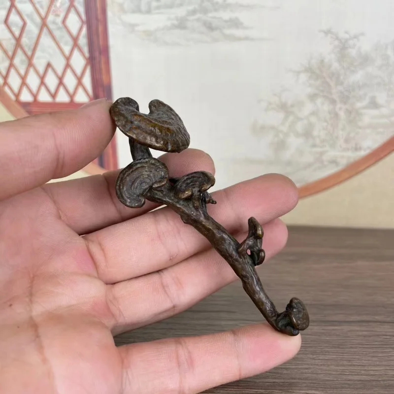 Antique Antique Bronze Antique Collection Alloy Imitation Brass Ganoderma Lucidum Small Ruyi Retro Pulp Coated Brass Leather Pho