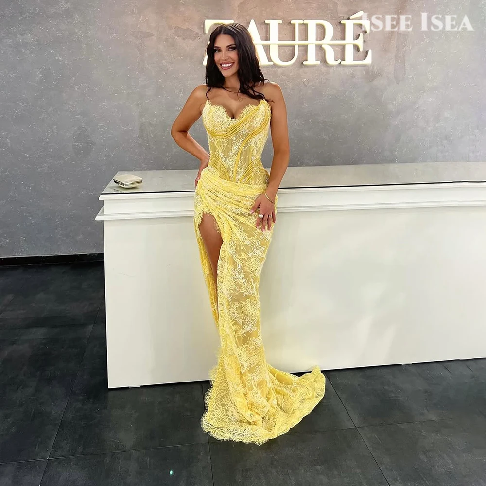 Abiti da sera a sirena scintillanti eleganti gialli con spacco alto senza maniche con perline Abiti da ballo 2025 Occasioni speciali personalizzate