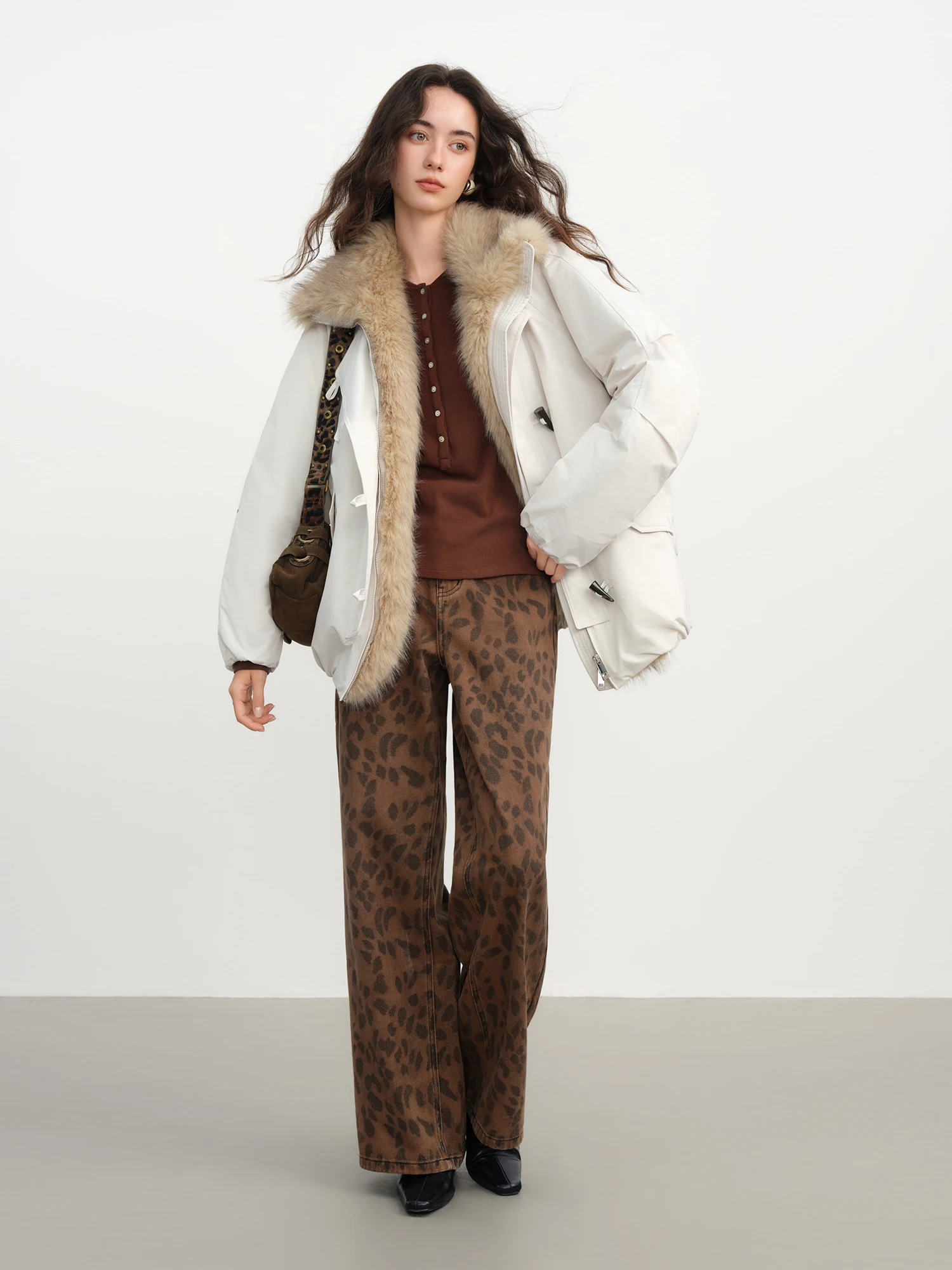 Fsle 2025 inverno feminino jaqueta curta estilo celeiro-casaco parka utilitário de grandes dimensões gola de pele de pelúcia multi-bolsos para conforto casual