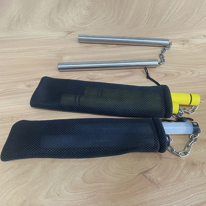 Torba Nunchucks Oddychająca torba siatkowa ze sznurkiem Uniwersalna przenośna torba do noszenia Nunchucks Torba do przechowywania sprzętu sportowego