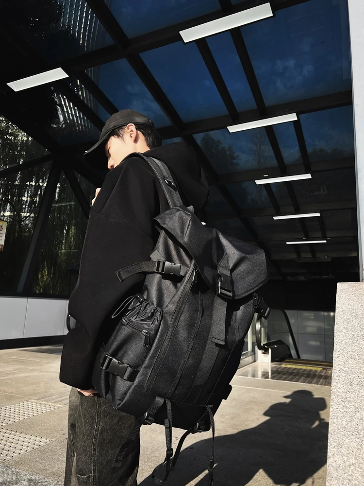 

Lightweight Outdoor Men's Casual Backpack Simple Industrial Style Hiking Bag Student Sports Fitness Bag Nylon Material Zipper...