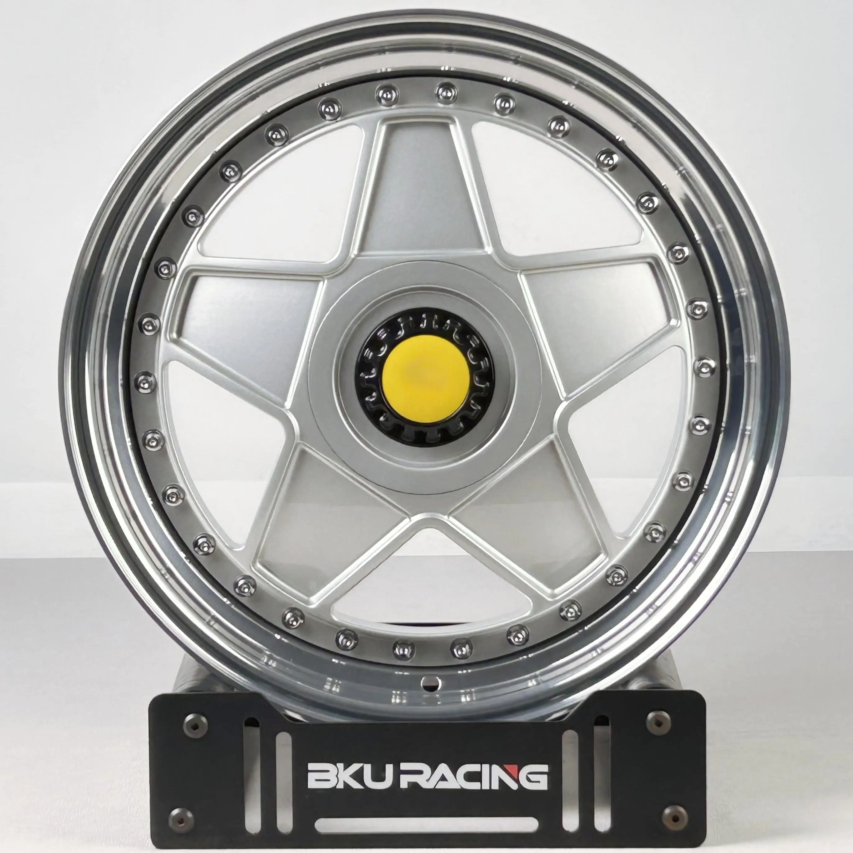 Bku 2 Piece for Ferrari F355 360 456 328 550 599 612 F430 F50 F40 Forged Wheel 18 19 20 Inch Deep Dish 5x108 Alloy Rim Classic