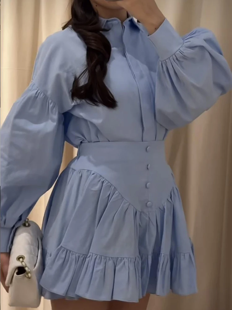 

Повседневный однобортный однотонный комплект, юбка, удобная рубашка с лацканами и рюшами по краям, уличный модный комплект с короткой юбкой